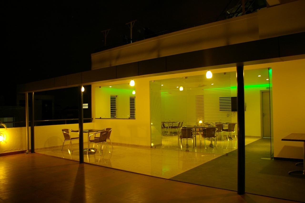 העיר בנגלור Roseline Suites מראה חיצוני תמונה